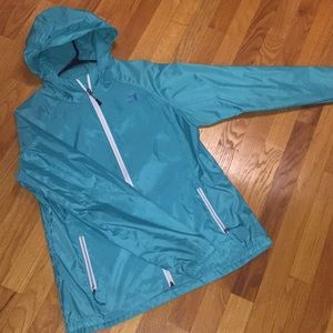 North face wind breaker